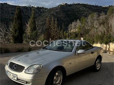 Gris / plata Usado 1999 Mercedes SLK200 Descapotable | 5100 € (Buen precio)