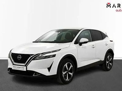 Usado Nissan Qashqai N-Connecta 158 CV (116 kW) 2023 Blanco everest (solido) negro SUV