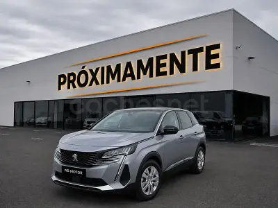 Usado Peugeot 3008 Active 130 CV (95 kW) 2023 Gris / plata SUV