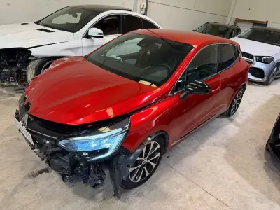 Usado Renault Clio 140 CV (102 kW) 2023 Utilitario