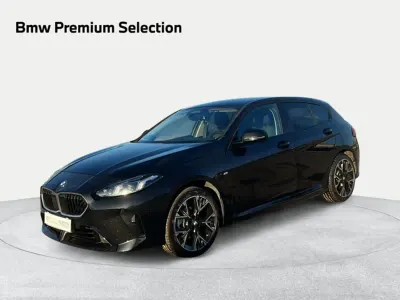 Usado BMW 120 Comfort Edition 170 CV (125 kW) 2025 Negro Utilitario