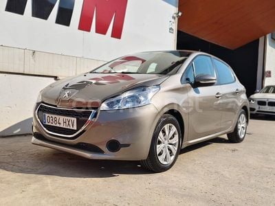 Beige Usado 2014 Peugeot 208 Style Utilitario | 6900 € (Precio justo)