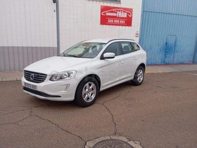 Blanco Usado 2017 Volvo XC60 Momentum SUV | 13.990 €