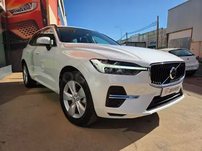 Usado Volvo XC60 Core 197 CV (144 kW) 2024 Blanco SUV