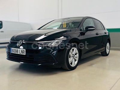 Usado VW Golf VIII Life 110 CV (80 kW) 2021 Negro Berlina