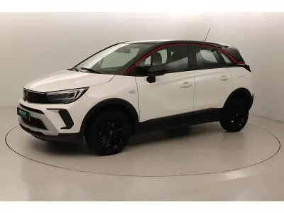 Usado Opel Crossland GS Line 110 CV (80 kW) 2021 Blanco SUV