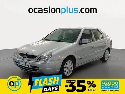 Usado Citroën Xsara 110 CV (80 kW) 2001 Gris plata Berlina