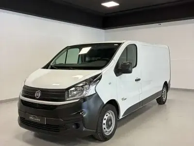 Usado Fiat Talento 125 CV (91 kW) 2017 Blanco Monovolumen