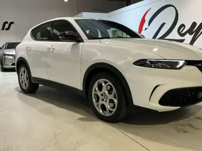 Usado Alfa Romeo Tonale Super 131 CV (96 kW) 2022 Blanco SUV