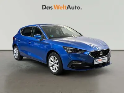 Usado Seat Leon Style 116 CV (85 kW) 2026 Azul Utilitario