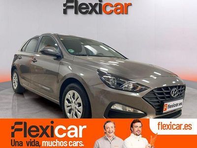 Usado Hyundai i30 110 CV (80 kW) 2021 Marrón