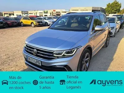 Usado VW Tiguan R-line 150 CV (110 kW) 2021 Gris SUV