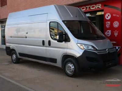 Usado Citroën Jumper 131 CV (96 kW) 2017 Gris Monovolumen