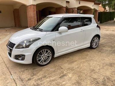 Usado Suzuki Swift 136 CV (100 kW) 2015 Utilitario