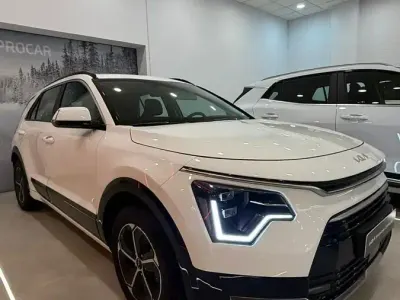 Novo Kia Niro 171 HP (125 kW) 2025 Branco SUV