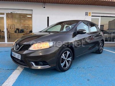 Usado Nissan Pulsar Acenta 110 CV (80 kW) 2015 Marrón Berlina