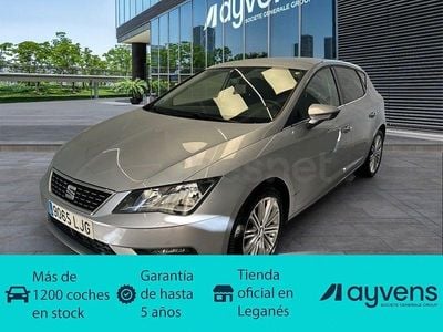 Usado Seat Leon XCELLENCE 130 CV (95 kW) 2020 Gris / plata Berlina