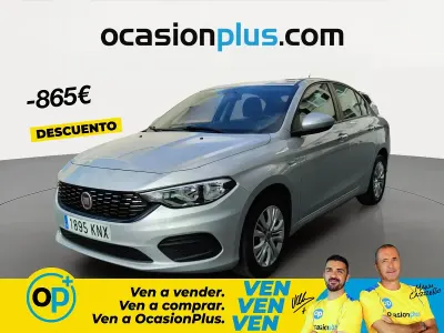 Usado Fiat Tipo Easy 95 CV (69 kW) 2018 Gris Berlina