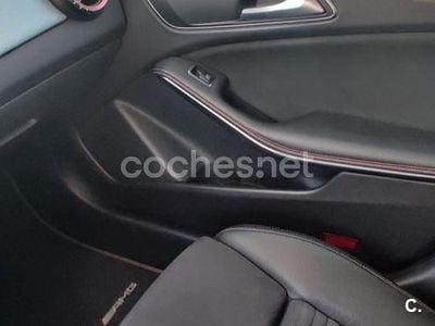 Mercedes CLA200
