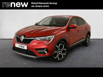Usado Renault Arkana Techno 145 CV (106 kW) 2023 Rojo SUV