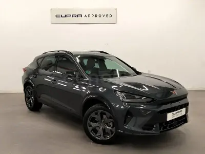 Usado Cupra Formentor 204 CV (150 kW) 2025 Gris / plata SUV
