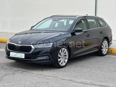 Negro Usado 2021 Skoda Octavia Style Familiar | 17.490 € (Precio justo)