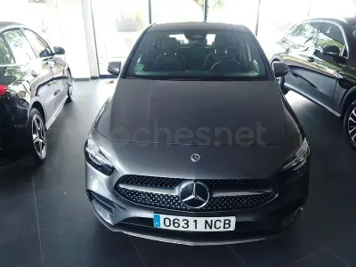 Occasion Mercedes B200 150 PK (110 kW) 2025 Grijs MPV