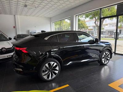 Begagnad Renault Rafale Techno 200 HK (147 kW) 2024 Svart SUV
