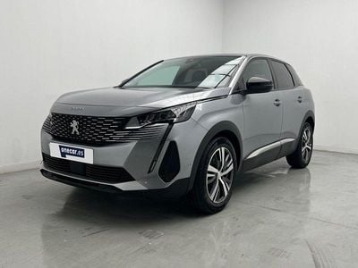 Usado Peugeot 3008 Allure 130 CV (95 kW) 2022 Gris SUV