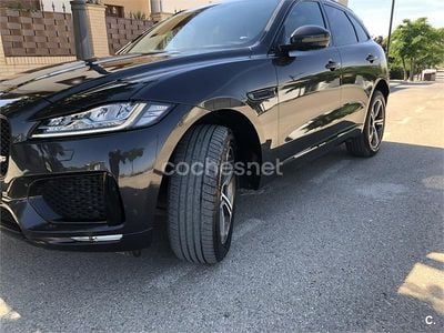 Usado Jaguar F-Pace R-Sport 300 CV (220 kW) 2018 Marrón SUV