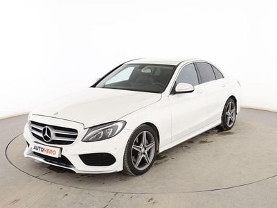 Usado Mercedes C220 AMG line 170 CV (125 kW) 2015 Blanco Berlina