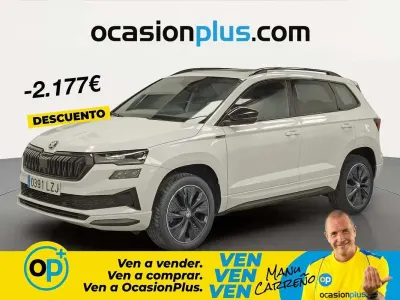 Usado Skoda Karoq SportLine 150 CV (110 kW) 2022 Blanco SUV