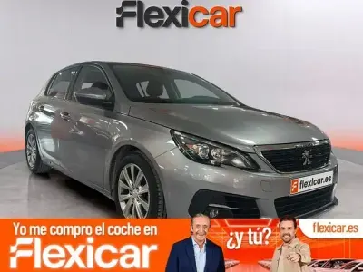Usado Peugeot 308 Access 110 CV (80 kW) 2020 Gris / plata Berlina