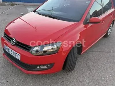 Usado VW Polo Advance 90 CV (66 kW) 2013 Rojo Utilitario