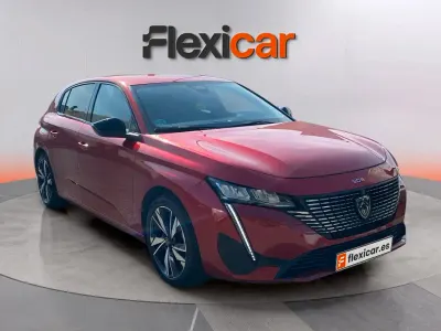 Usado Peugeot 308 Allure 131 CV (96 kW) 2023 Granate Berlina