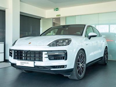 Usado Porsche Cayenne 470 CV (345 kW) 2025 Blanco SUV