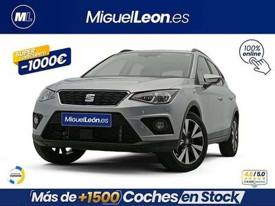 Usado Seat Arona Style 110 CV (80 kW) 2021 Gris SUV