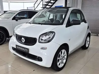 Usado Smart ForTwo Coupé 60 kW (82 CV) 2020 Blanco Coupe