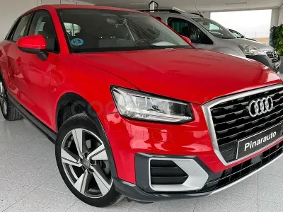 Usado Audi Q2 Design 116 CV (85 kW) 2019 Rojo SUV