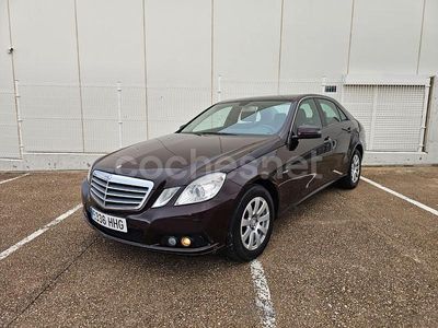 Mercedes E200