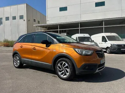 Usado Opel Crossland X Excellence 120 CV (88 kW) 2018 Naranja SUV