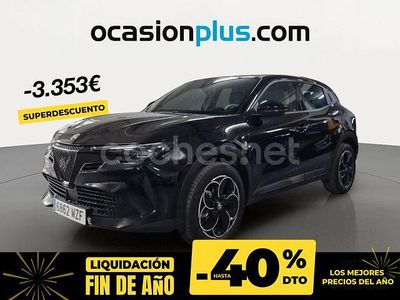 Negro Usado 2025 Alfa Romeo Junior SUV | 26.490 € (Precio justo)