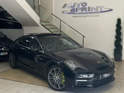 Usado Porsche Panamera 4 E-Hybrid 462 CV (339 kW) 2018 Negro Utilitario