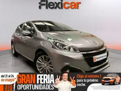 Occasion Peugeot 208 Allure 82 ch (60 kW) 2018 Gris Citadine