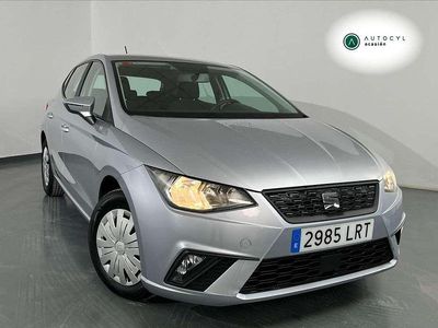 Usado Seat Ibiza Style 80 CV (58 kW) 2021 Plateado Utilitario