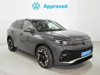 Usado VW Tiguan R-line 193 CV (141 kW) 2025 Gris SUV