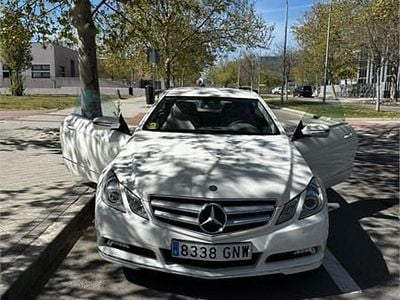 Usado Mercedes E250 204 CV (150 kW) 2009 Blanco Coupe