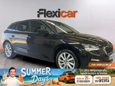 Usado Skoda Scala 150 CV (110 kW) 2022 Negro Utilitario
