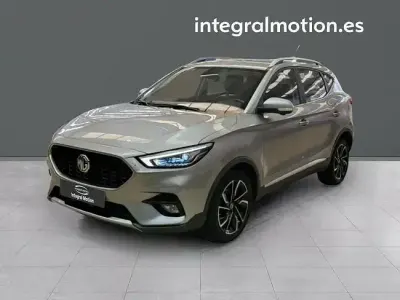 Usado MG ZS Luxury 106 CV (77 kW) 2022 Gris SUV
