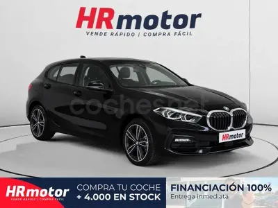 Usado BMW 118 Comfort Edition 136 HP (100 kW) 2023 Branco Citadino
